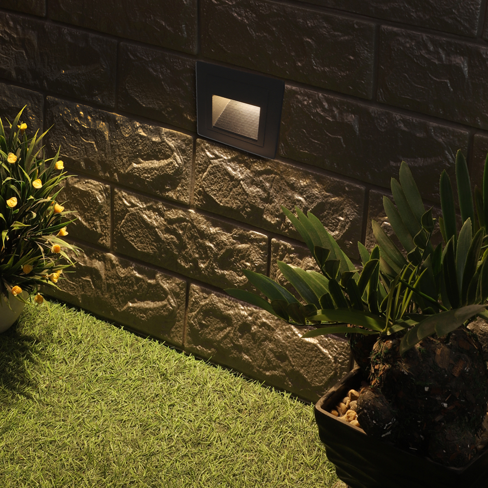 Hover image for Tumo